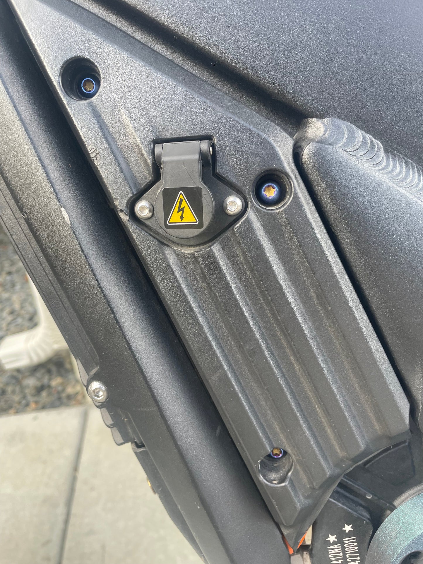 Side panel titanium(6pc)