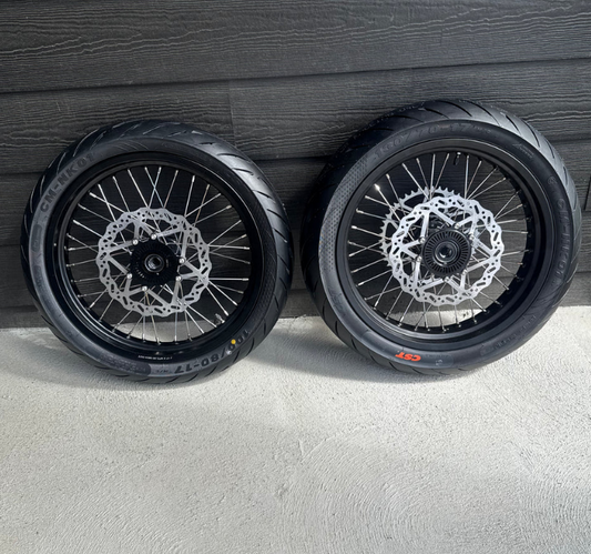 AstroMoto Ultra Bee Supermoto Wheel Set